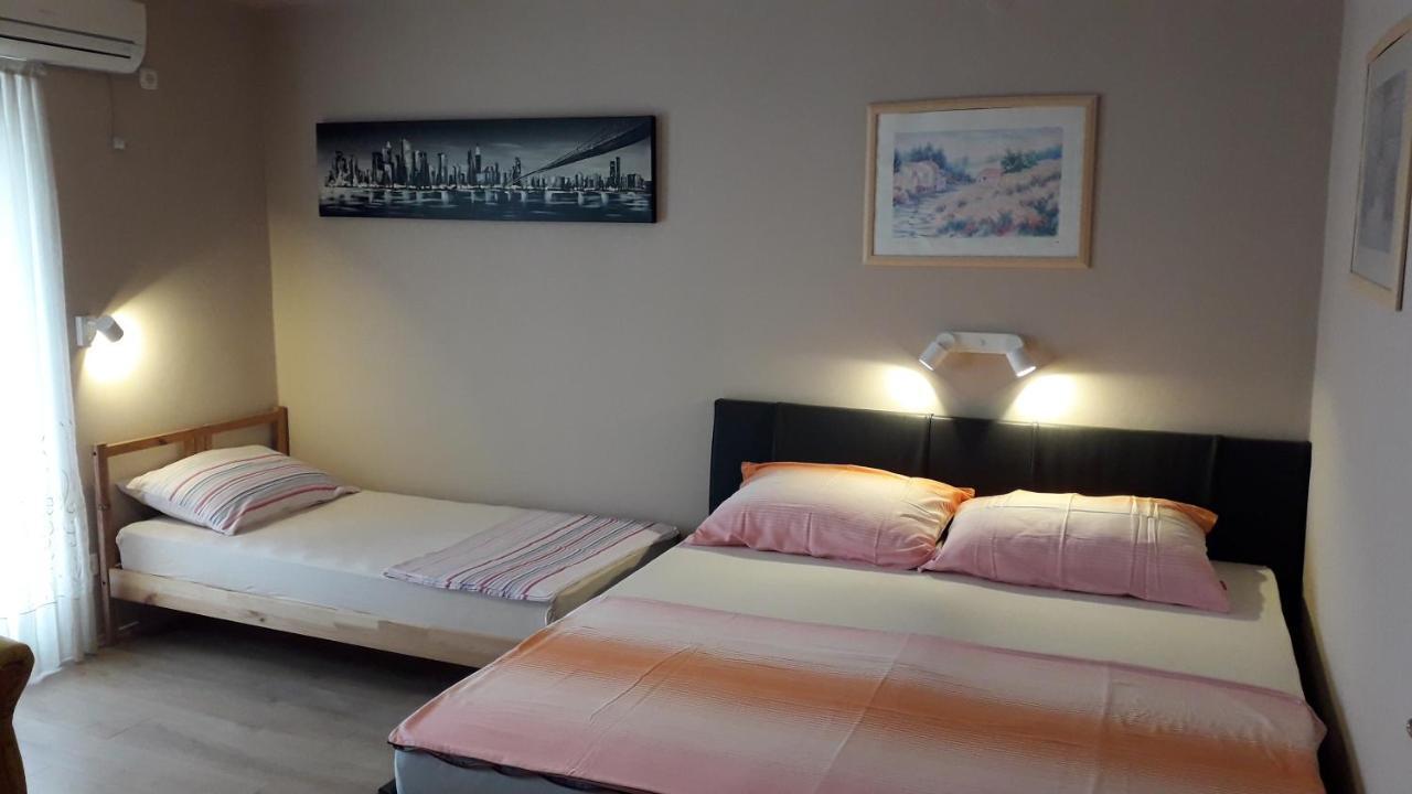 Apartments Svjeta ยาดราโนโว ภายนอก รูปภาพ
