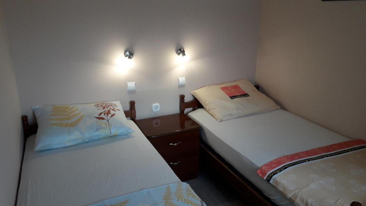 Apartments Svjeta ยาดราโนโว ภายนอก รูปภาพ